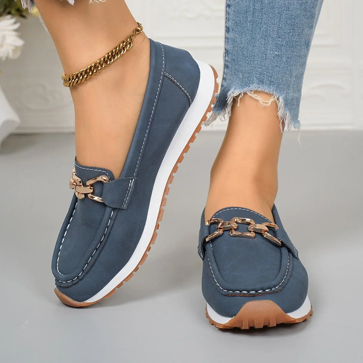 Women's arch support loafers product view