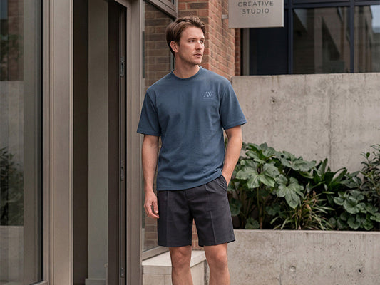 How to Style Premium Men's T-Shirts for Smart Casual Occasions