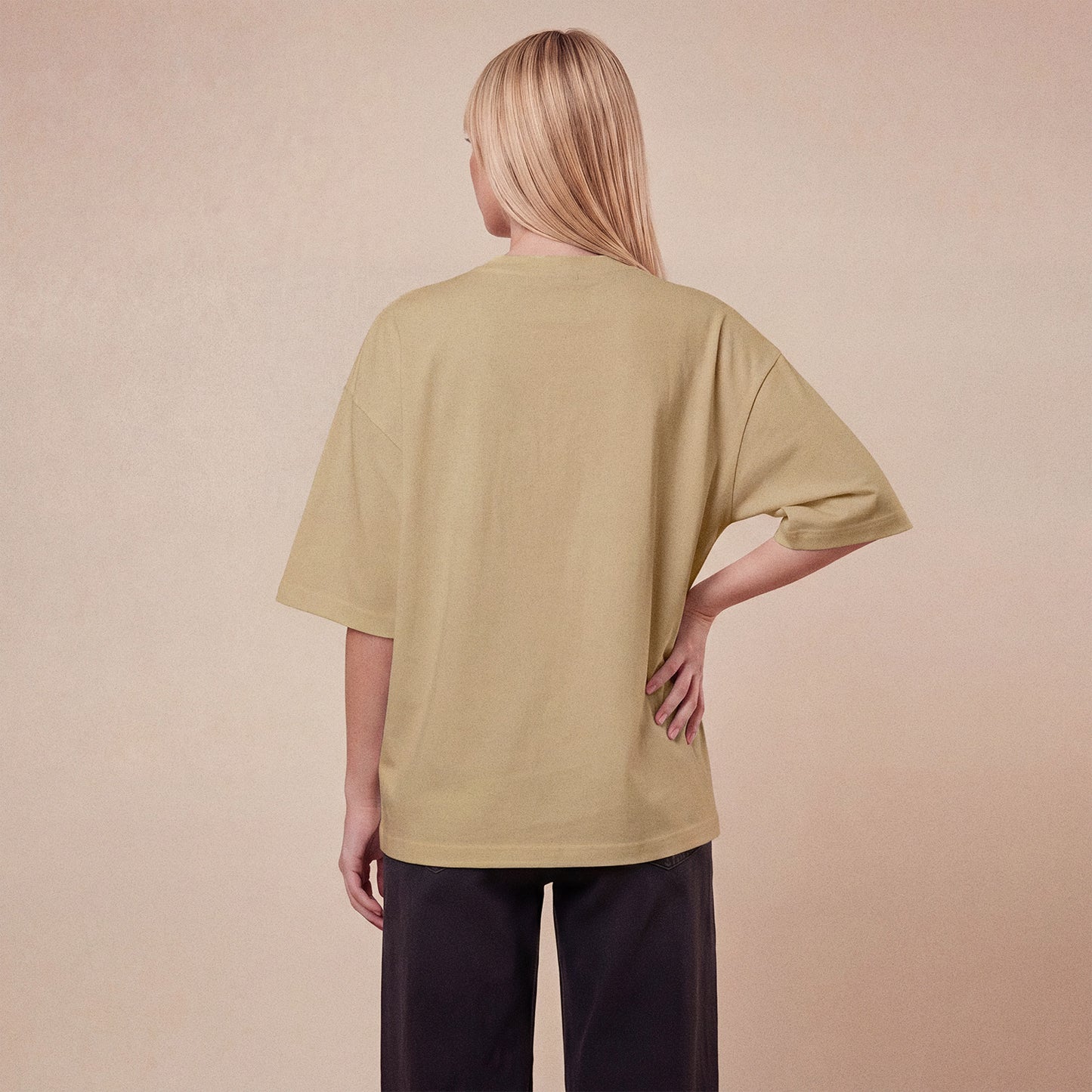 Auldweave Women's Classic Crew Neck Short Sleeve Tee