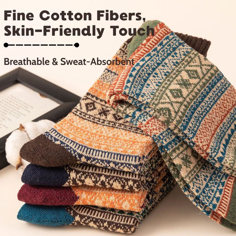 Five-pair Nordic-pattern winter socks – patterned fabric close-up