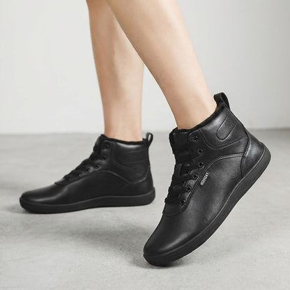 Fleece-lined lace-up winter boots – black boots worn with trousers