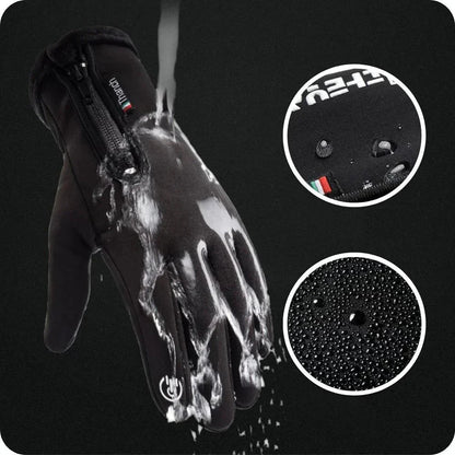 Winter touchscreen gloves – black glove water-resistance demonstration