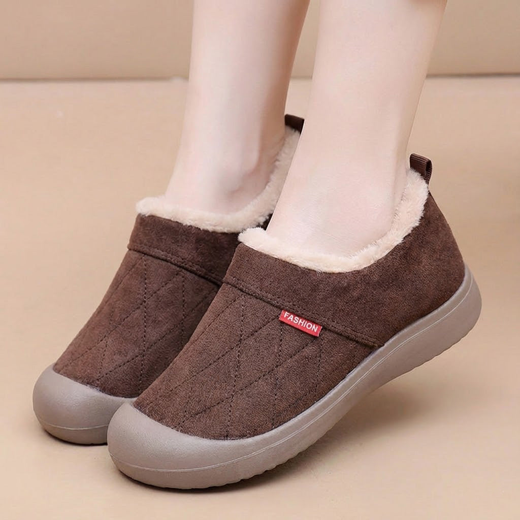 Auldweave women's fleece-lined slipper boots – brown slipper boots worn indoors