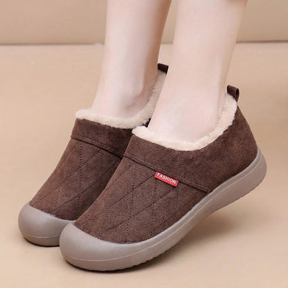 Auldweave women's fleece-lined slipper boots – brown slipper boots worn indoors