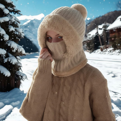 Three-in-one fleece-lined winter hood – khaki hood in a snowy landscape