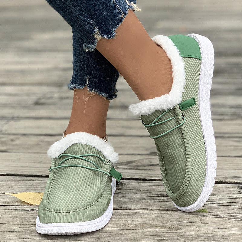 Auldweave women's lightweight fleece-lined winter shoes – green pair worn from the front