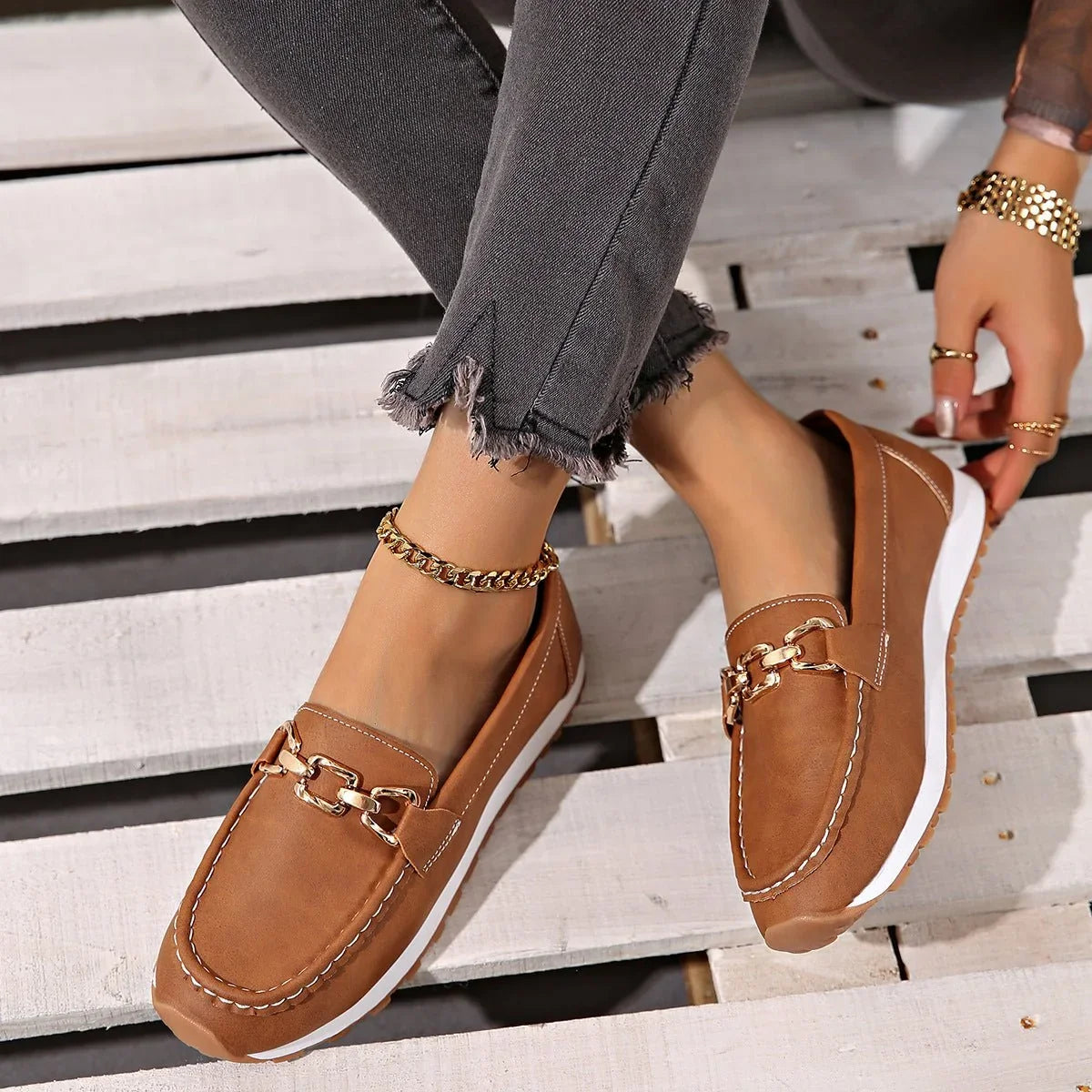 Women's arch support loafers product view