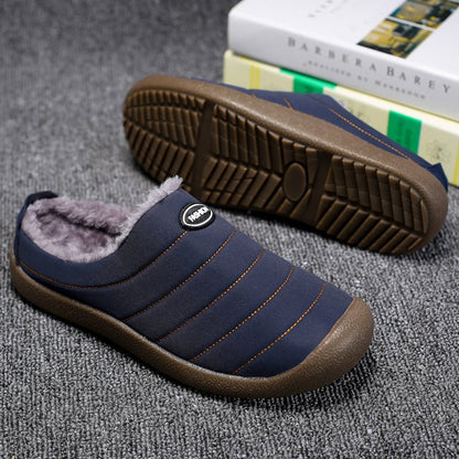 Auldweave unisex fleece-lined winter clogs – navy clog with fleece lining and outsole view
