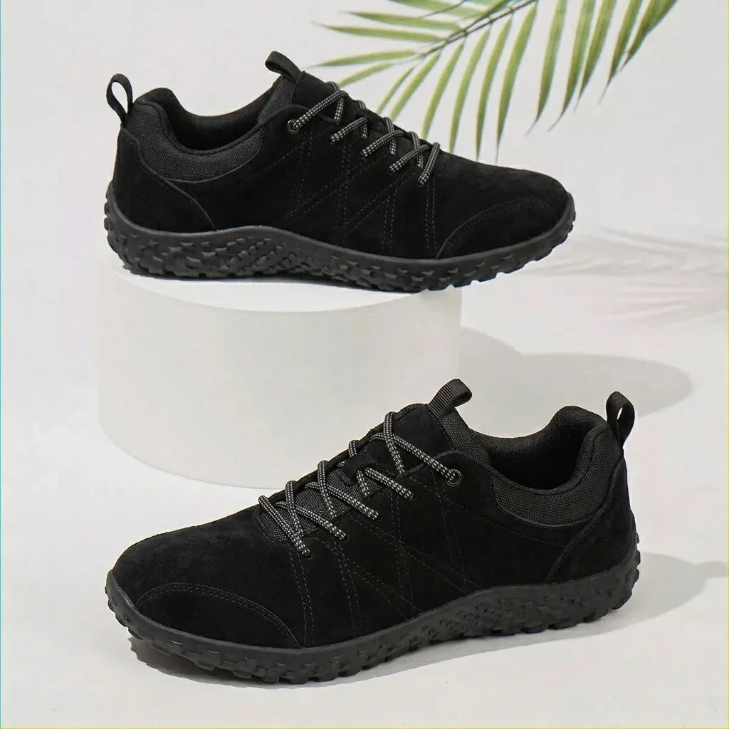 Wide toe box hiking shoes in Black product view