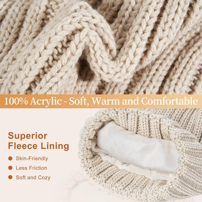Winter hat scarf and glove set – knit and fleece lining close-up