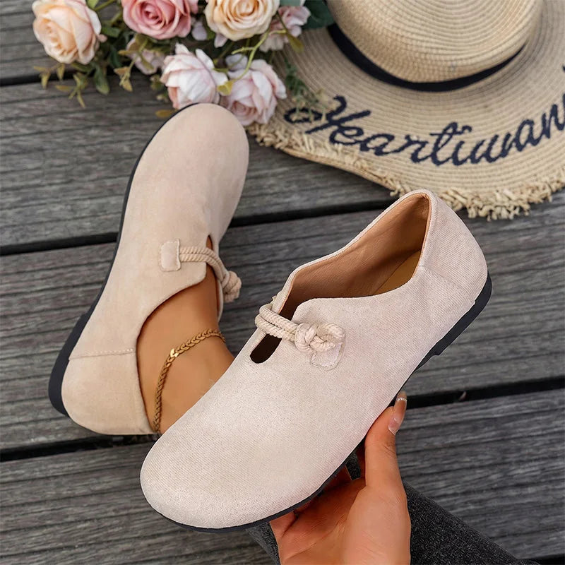 Beige comfort flat held beside a matching on-foot view