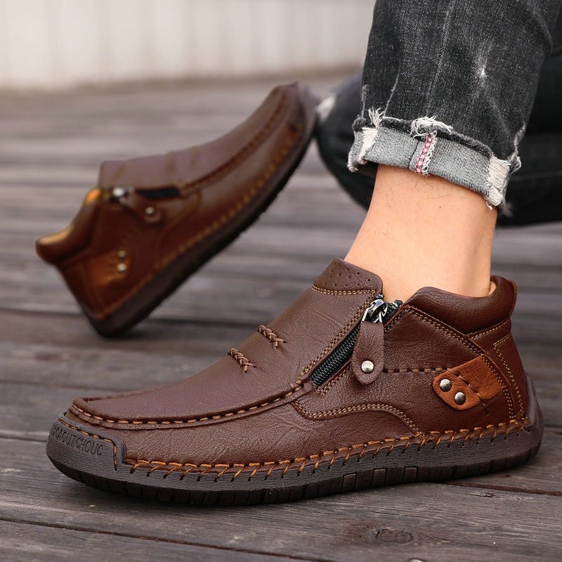 Men's wide fit, cushioned comfort, leather look ankle boots with everyday walking