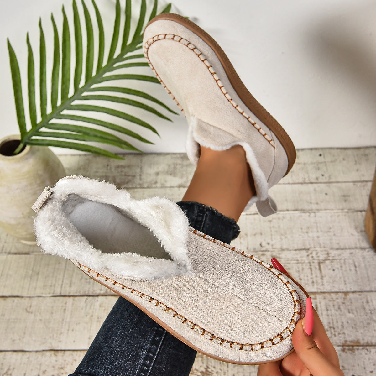 Auldweave women's fleece-lined winter slip-on shoes – cream shoe showing fleece lining and sole