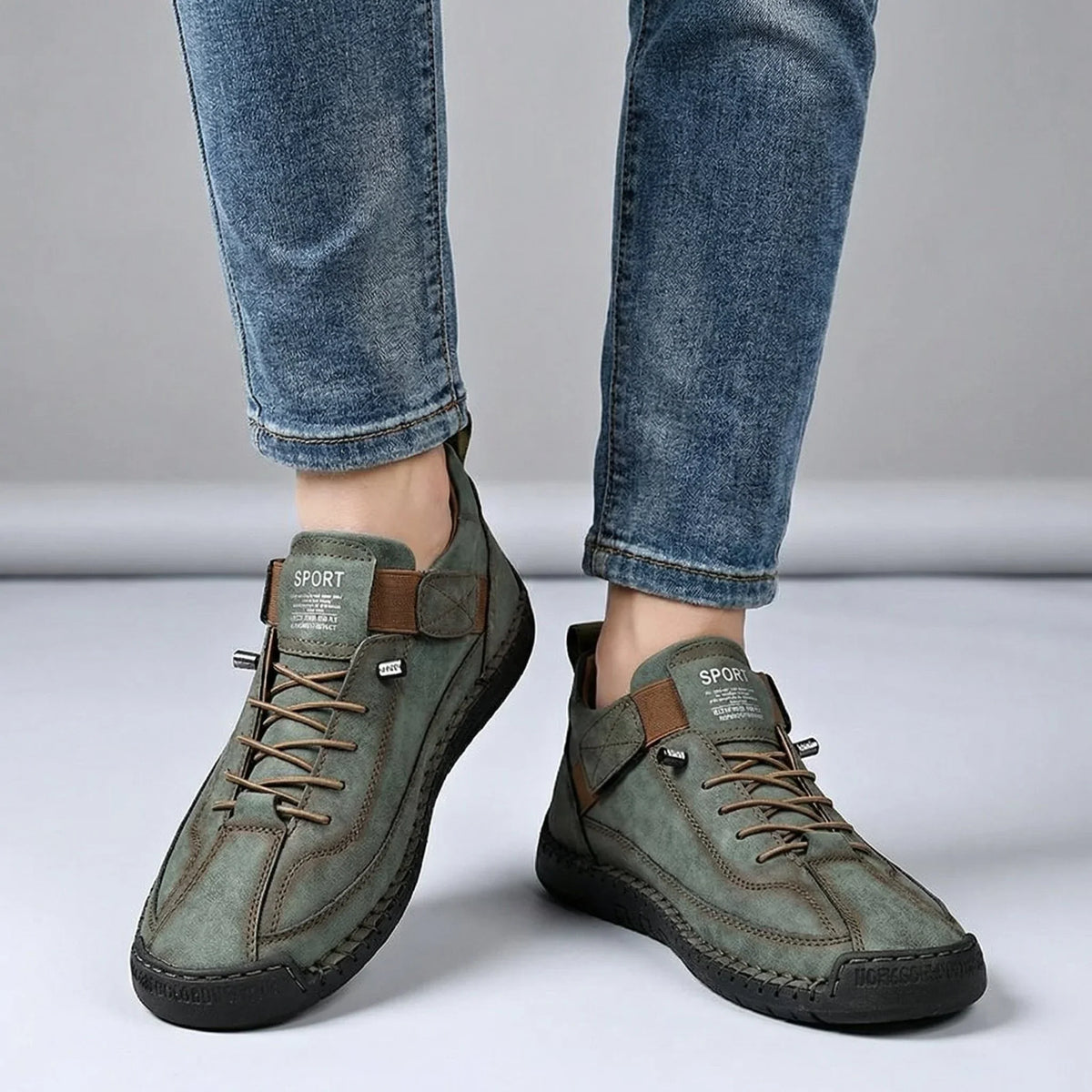 Men's wide fit leather ankle boots in Sage Green product view