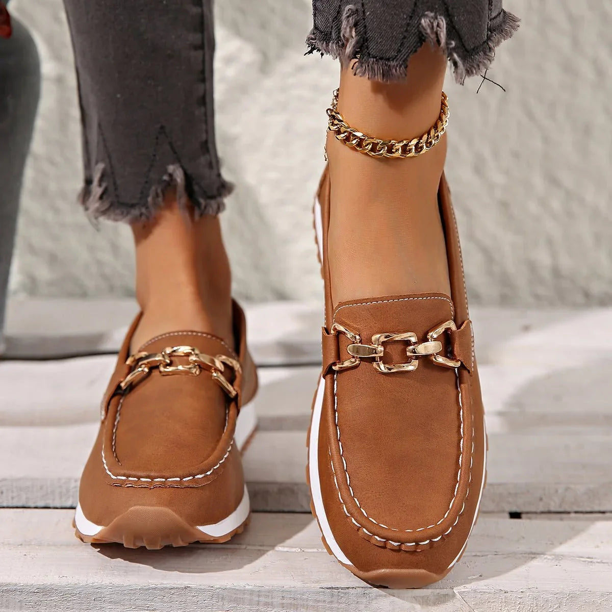 Women's arch support loafers product view
