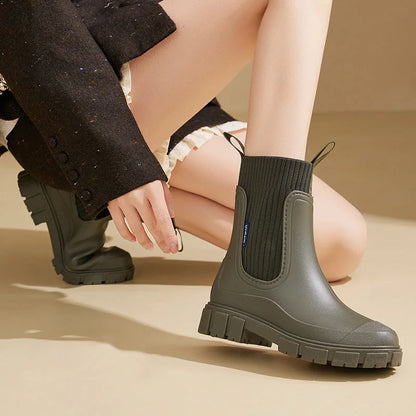 Women's waterproof Chelsea boots in Army Green product view
