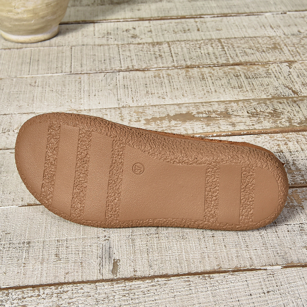 Auldweave women's fleece-lined winter slip-on shoes – tan anti-slip outsole close-up