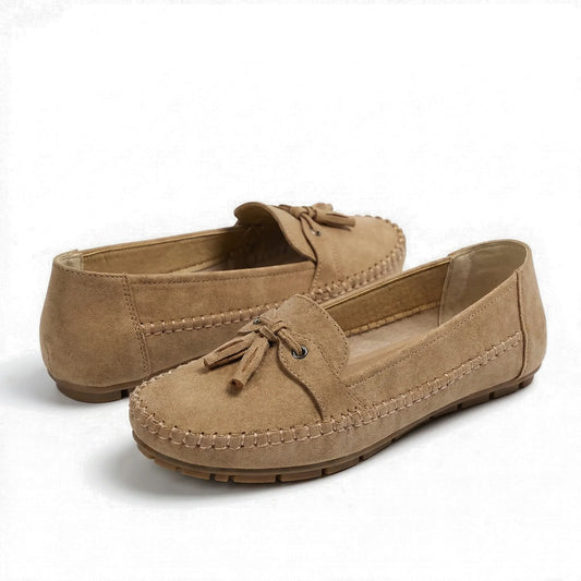 Women's wide fit loafers in brown, pair on white background